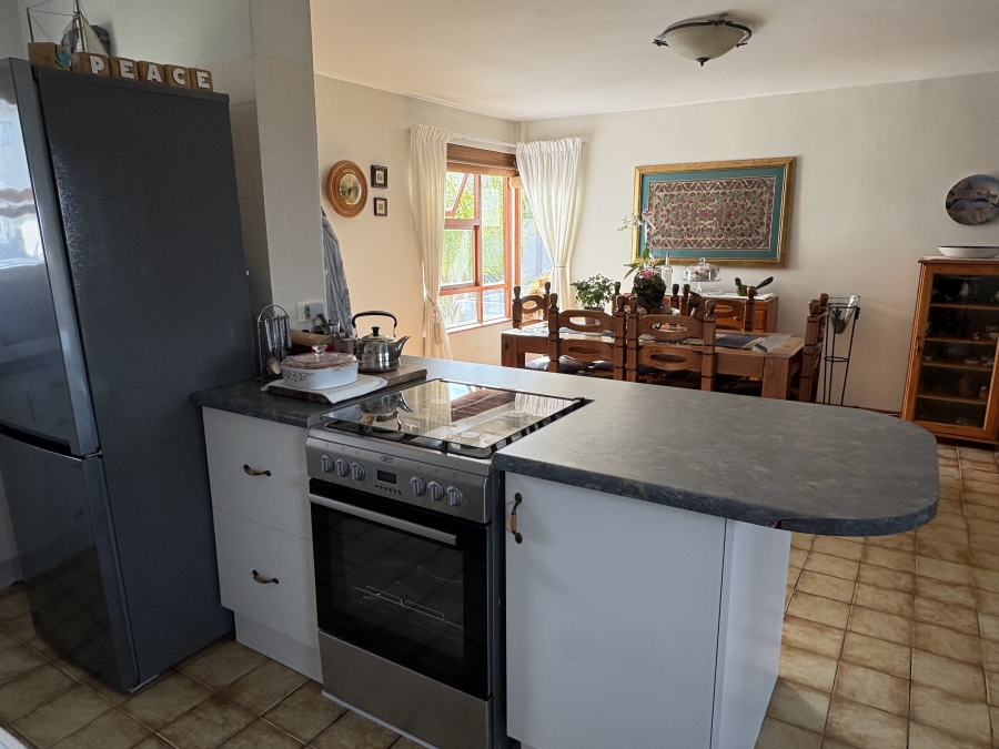 4 Bedroom Property for Sale in Bowtie Western Cape
